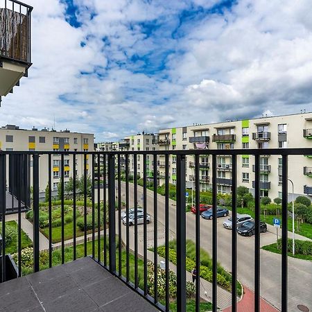 Wlochy Klinkierowa Comfort Apartment Warschau Exterior foto