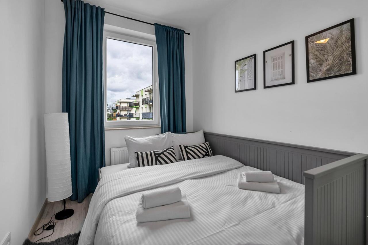 Wlochy Klinkierowa Comfort Apartment Warschau Exterior foto