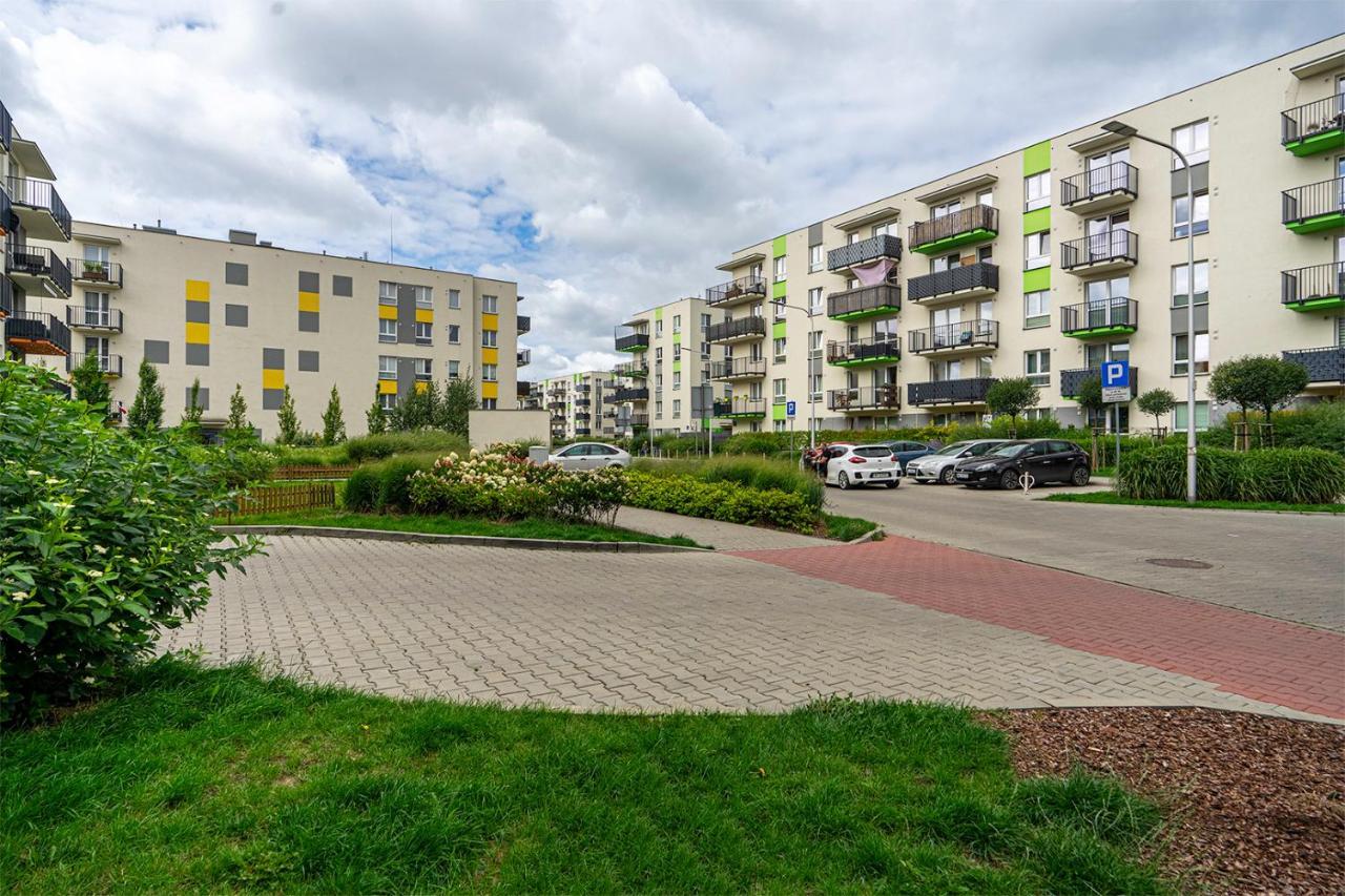 Wlochy Klinkierowa Comfort Apartment Warschau Exterior foto